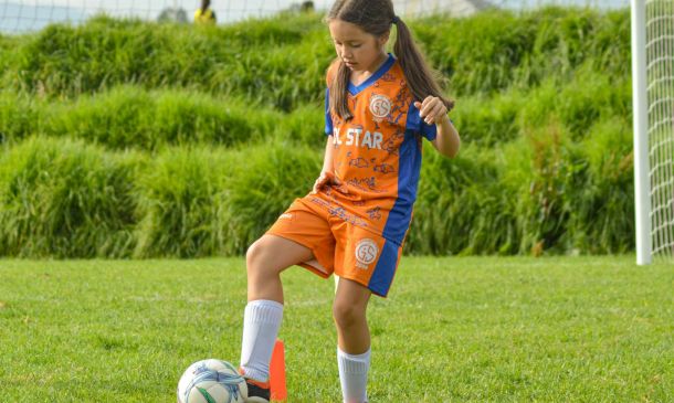 Home 27 soccer shots 324 d43ed4a0 Home