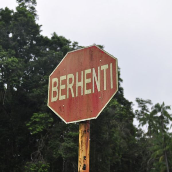 Home 19 Ex-Benjamin School Lacrosse Coach Sues Another Coach For Slander